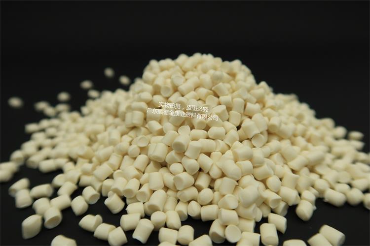 pvc膠（jiāo）料